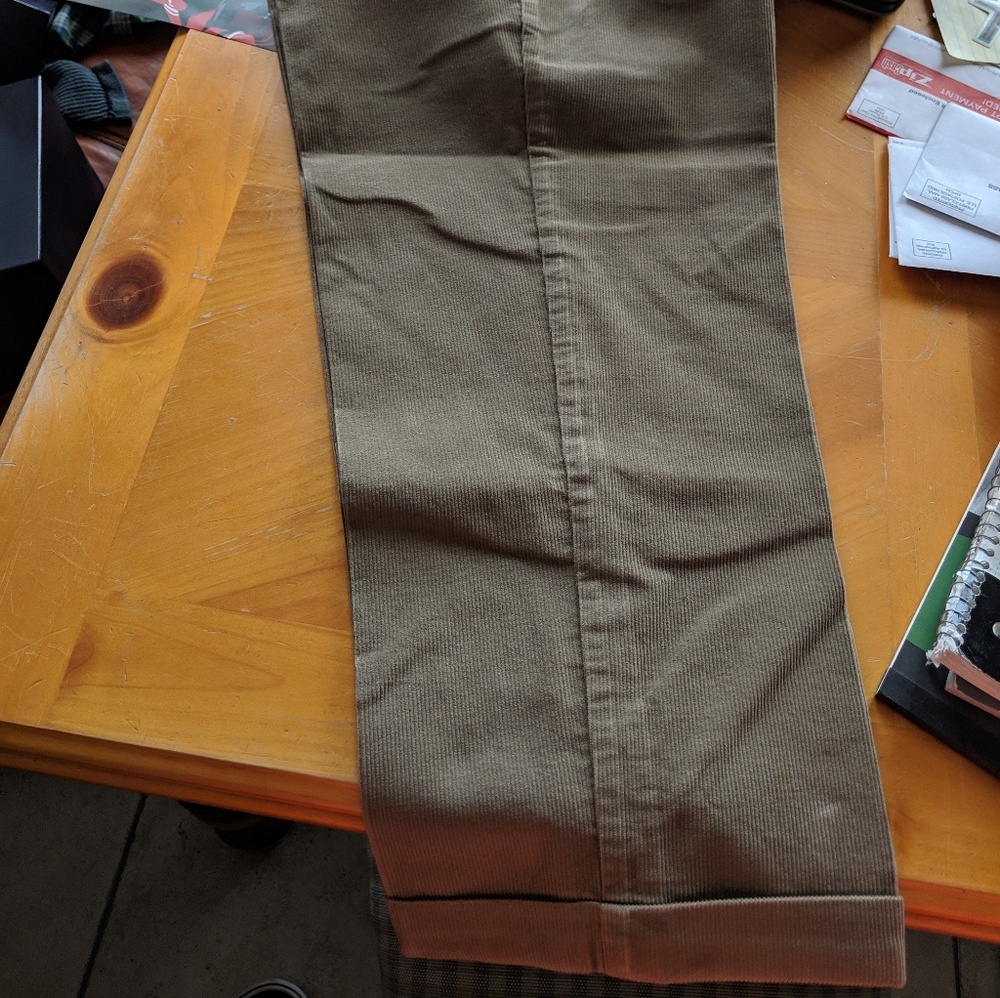 Dress pants - Picture 3 of 3